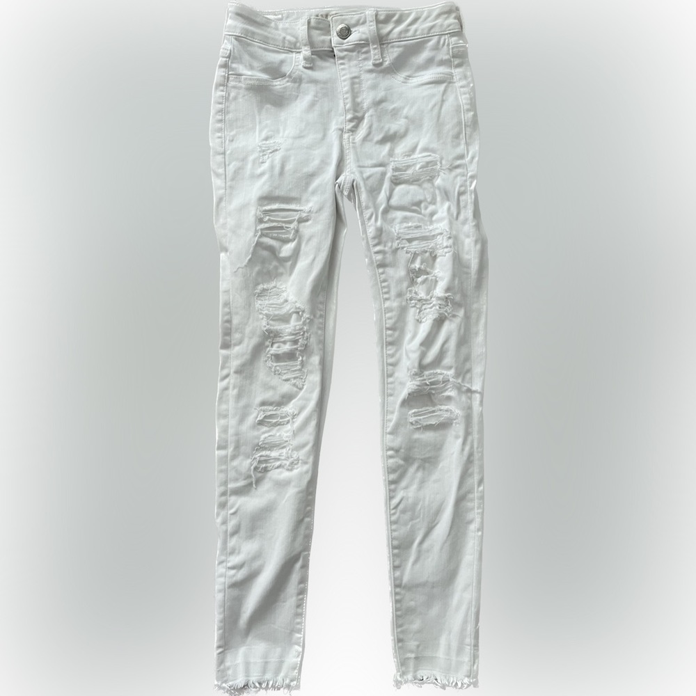 American Eagle Ne(x)t Level Stretch Size 2 White Distressed Jeans